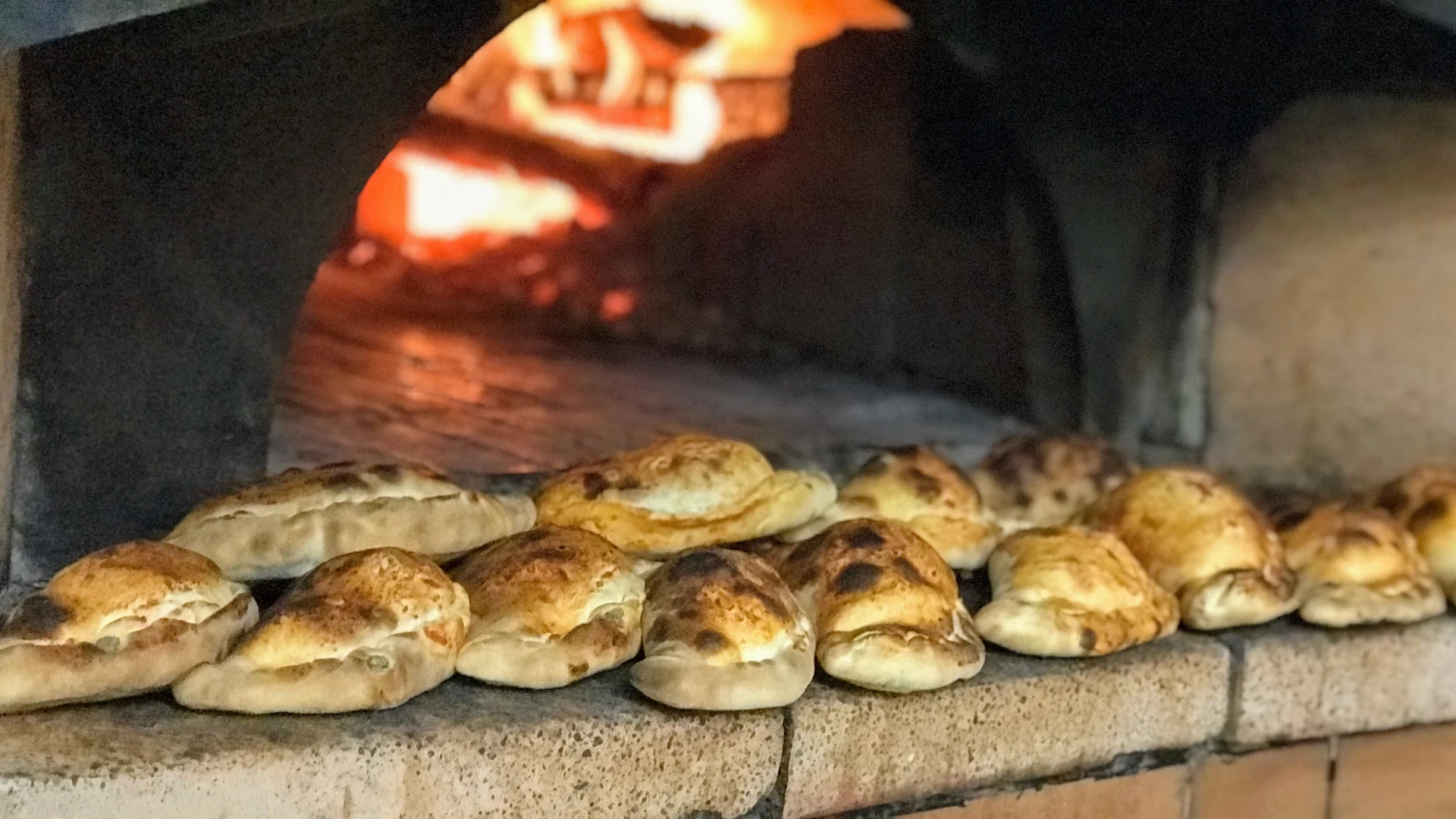 Pizzeria Free Time - Pizze da Asporto e Panzerotti al Forno · Foto 2